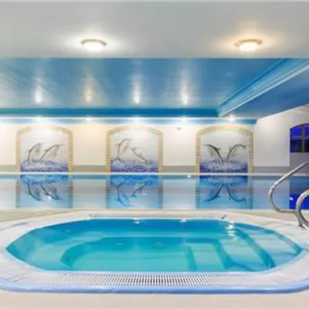 A Wow 2 Bedroom Sea View Апартаменти 3*